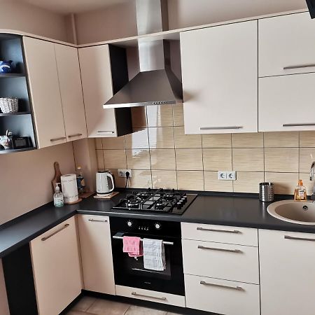 Sunny Apartment كيدايْنييايْ المظهر الخارجي الصورة