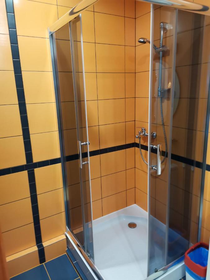Sunny Apartment كيدايْنييايْ المظهر الخارجي الصورة